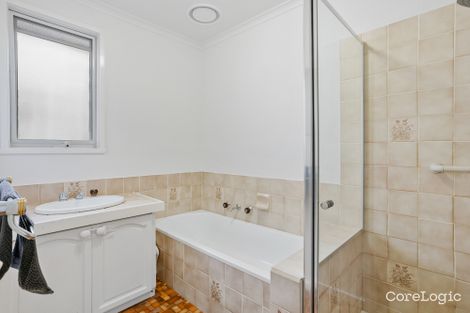 Property photo of 21 Carrathool Avenue Rosebud VIC 3939