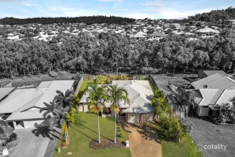 19 Minstrel Ct, Bushland Beach, QLD 4818