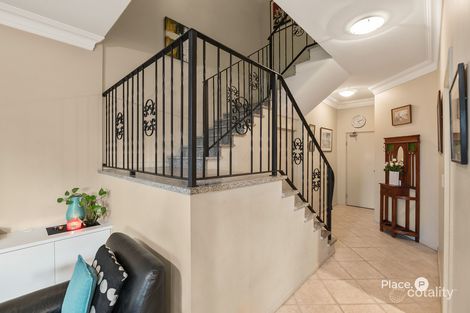 Property photo of 14/39 Cairns Street Kangaroo Point QLD 4169