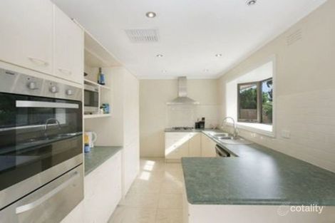 Property photo of 28 Sweeney Drive Narre Warren VIC 3805