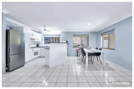 Property photo of 613 Ibis Avenue Kawana QLD 4701
