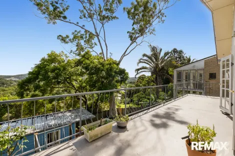 Property photo of 205 Panorama Drive Rosemount QLD 4560