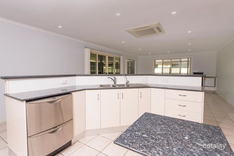 Property photo of 24 Windmill Crossing Mount Pleasant QLD 4740