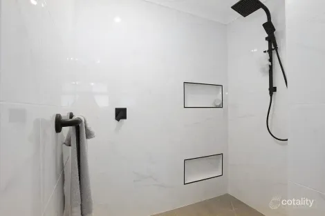 Property photo of 9/27 Rain Tree Glen Coombabah QLD 4216