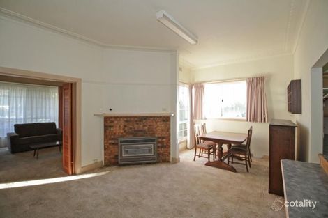 Property photo of 39 Urquhart Street Woodend VIC 3442