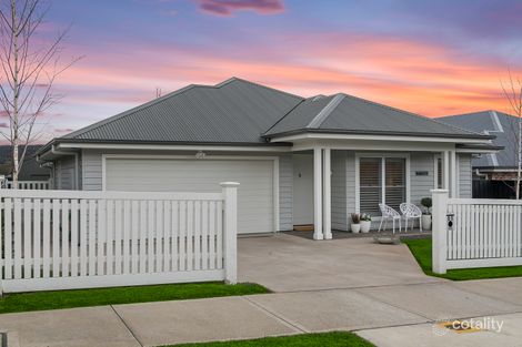 Property photo of 57 Challoner Rise Renwick NSW 2575