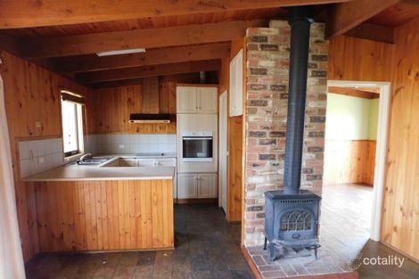 35 Fitzroy St, Stratford, VIC 3862