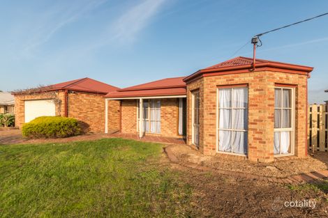 10 Carbine Dr, St Albans Park, VIC 3219