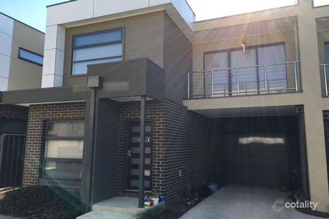 Property photo of 34/8 The Crossing Caroline Springs VIC 3023