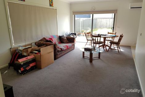 Property photo of 34/8 The Crossing Caroline Springs VIC 3023