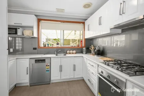 Property photo of 3 Allsops Road Launching Place VIC 3139