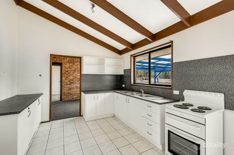 Property photo of 41 Glencoe Road Withcott QLD 4352