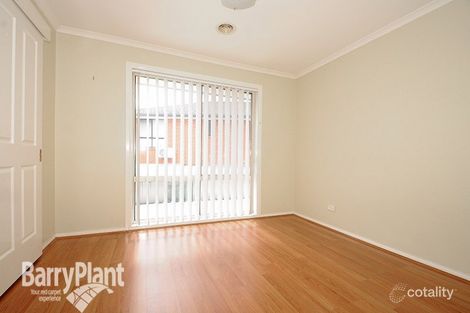 Property photo of 6 Leeson Place Keysborough VIC 3173
