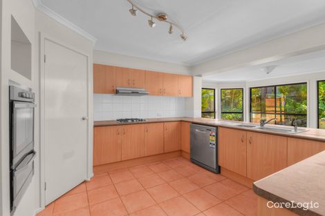 Property photo of 32 Parkway Place Kenmore QLD 4069