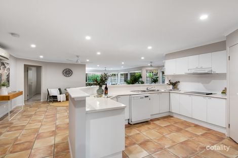 Property photo of 39 Konrad Place Sinnamon Park QLD 4073