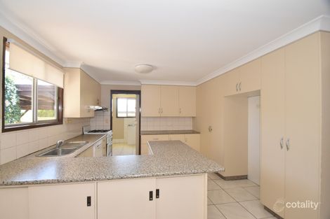 Property photo of 12 Knockator Crescent Centenary Heights QLD 4350
