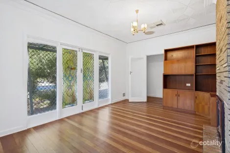 73 James St, Gosnells, WA 6110