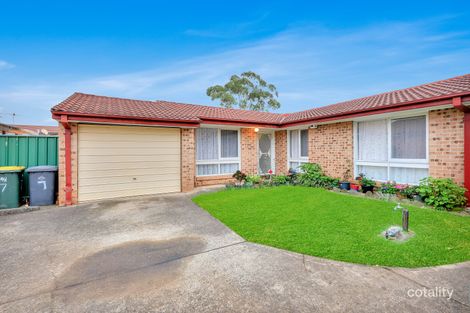 Property photo of 6/7 Hanlon Close Minto NSW 2566