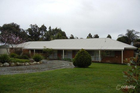 29 Fairway Dr, Drouin, VIC 3818