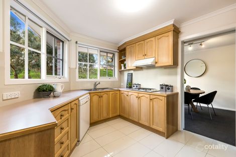 Property photo of 2/55 Stanley Grove Blackburn VIC 3130