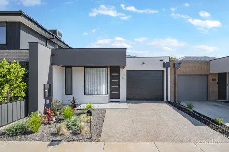 17 Mervyn Dr, Greenvale, VIC 3059