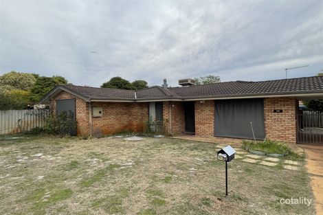 Property photo of 136 Cortis Way Langford WA 6147