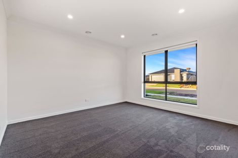 Property photo of 8 Crowther Drive Lucas VIC 3350