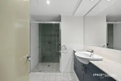 Property photo of 32/287 Wickham Terrace Spring Hill QLD 4000