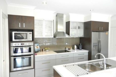 Property photo of 64 Biggs Avenue Beachmere QLD 4510