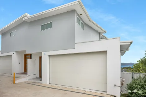 10/18a Falcon St, Shellharbour City Centre, NSW 2529