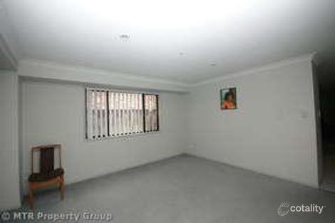 Property photo of 4 Savill Close Forest Lake QLD 4078