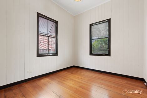 Property photo of 72 Windsor Road Red Hill QLD 4059