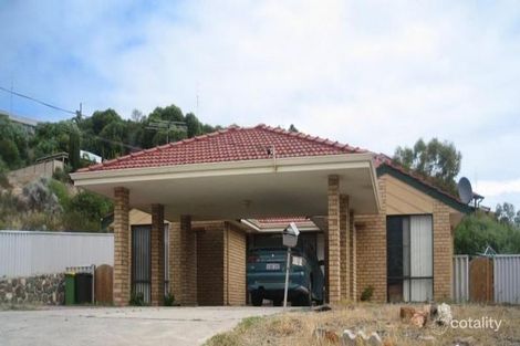 Property photo of 14 Benjamin Street Withers WA 6230