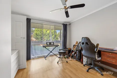 Property photo of 1/2-3 The Gums Mount Clear VIC 3350