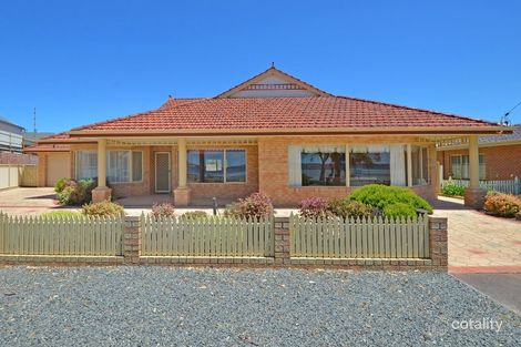 Property photo of 5 Roe Parade Emu Point WA 6330