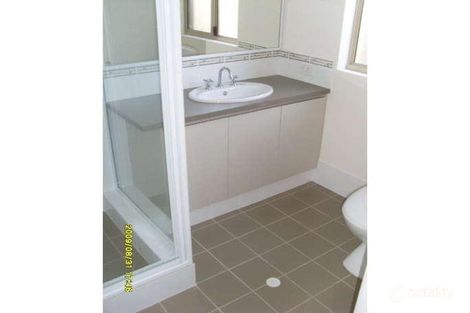 Property photo of 2 Devonshire Terrace Armadale WA 6112