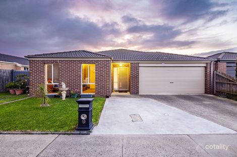 Property photo of 9 Karwarren Way Cranbourne West VIC 3977