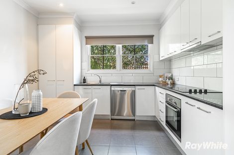 Property photo of 2 Cunneen Street Long Gully VIC 3550