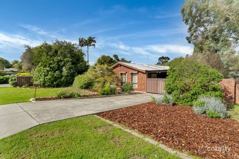 4 Leonis Ave, Hope Valley, SA 5090