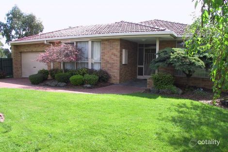 13 Jindabyne Ct, Lysterfield, VIC 3156