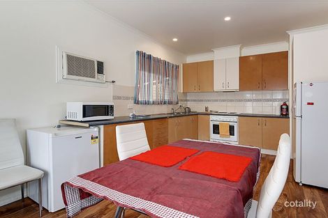 Property photo of 7/2A Railway Avenue Werribee VIC 3030