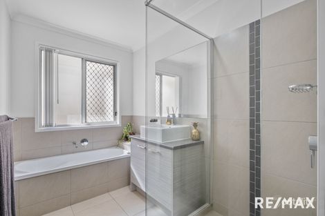 Property photo of 42 Tramline Rise Burnside QLD 4560