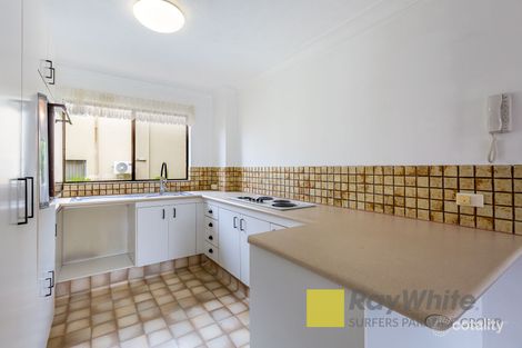 Property photo of 4/6 Lenneberg Street Southport QLD 4215