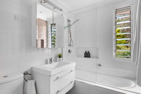 Property photo of 18 Valley Drive Figtree NSW 2525