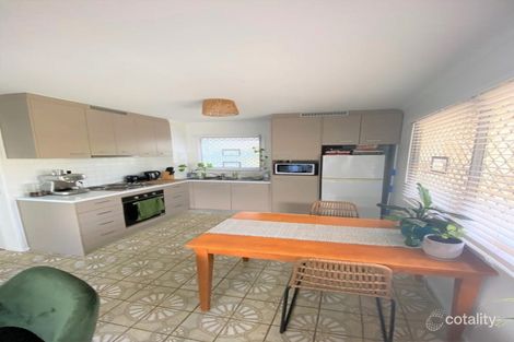 Property photo of 1/27 Cronulla Avenue Mermaid Beach QLD 4218
