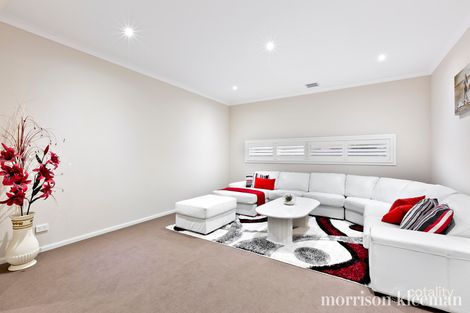Property photo of 15 Bronte Crescent Doreen VIC 3754