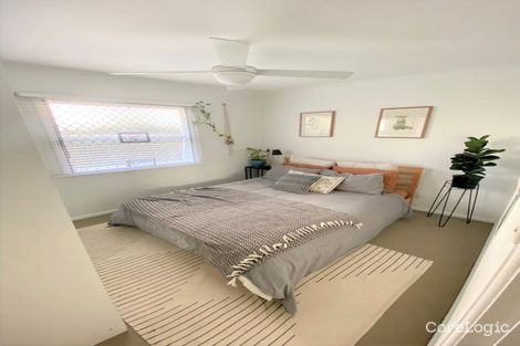 Property photo of 1/27 Cronulla Avenue Mermaid Beach QLD 4218