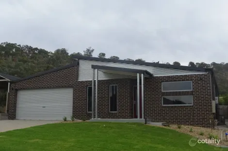 9 Latrobe Ct, West Wodonga, VIC 3690