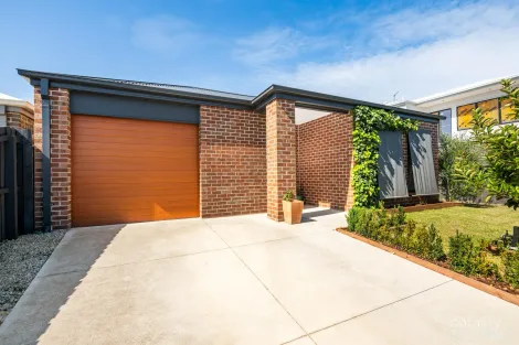 Property photo of 109 Barwarre Road Marshall VIC 3216