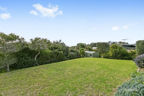 Property photo of 10 Limeburners Way Portsea VIC 3944